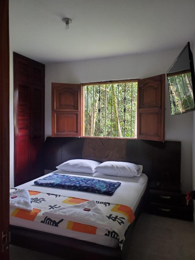 Hotel Rosita 3 à Jardín Extérieur photo
