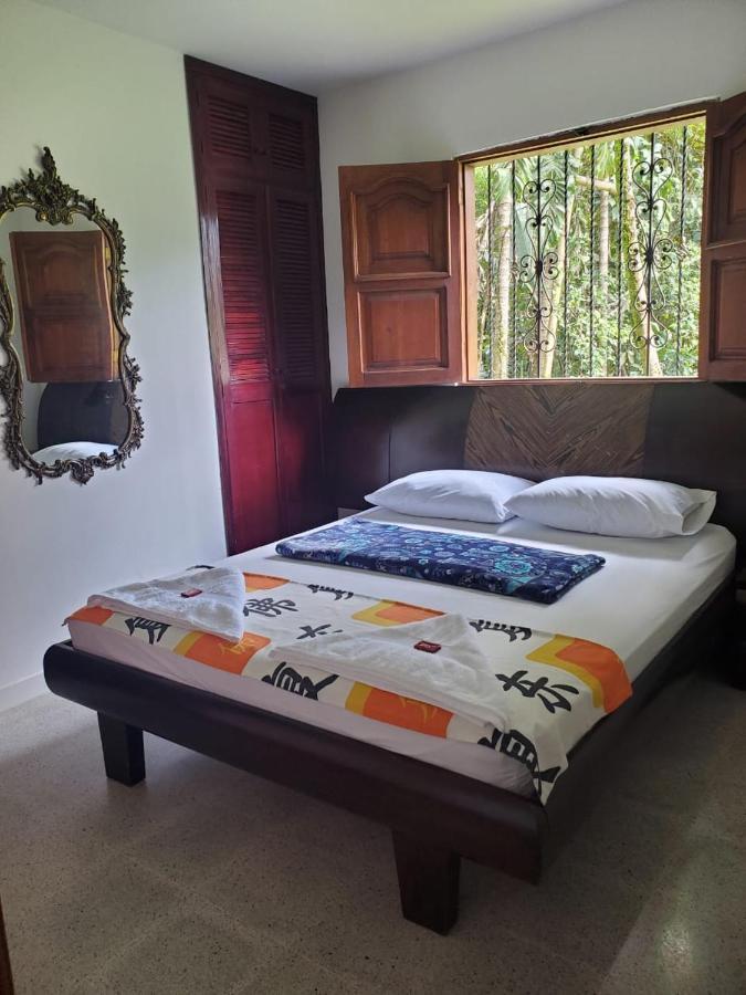 Hotel Rosita 3 à Jardín Extérieur photo
